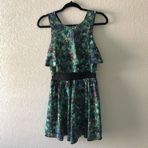 Princess Vera wang- Floral dress with cutout